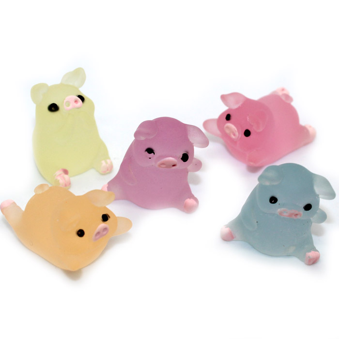 Piggie charms for slime